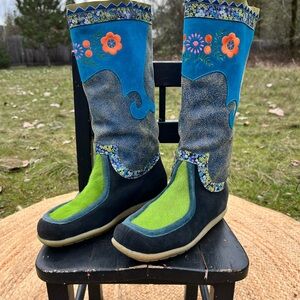 Colorful Floral Embroidered Suede Boots